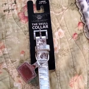 Lazybonezz metallic silver dog collar with skull and spikes NWT